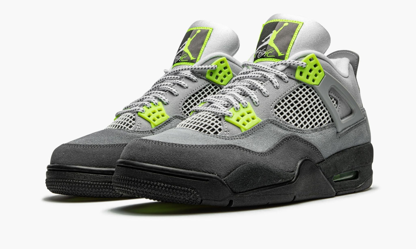 Jordan 4 Retro SE 95 Neon