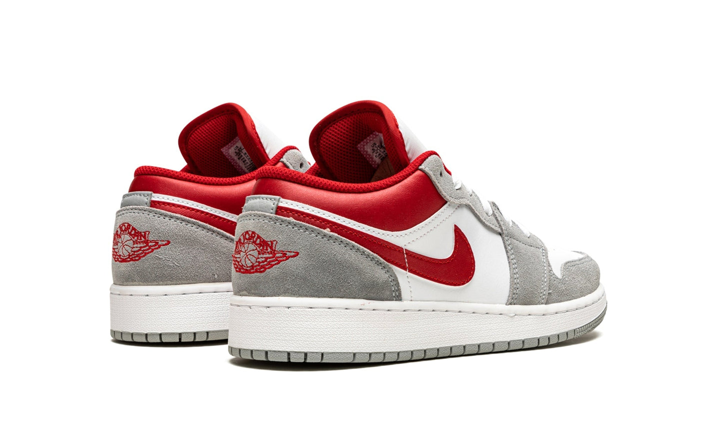 Air Jordan 1 Low SE Light Smoke Grey Gym Red