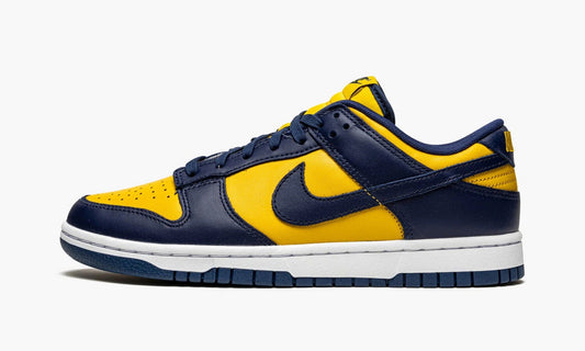 Nike DUNK LOW "Michigan"