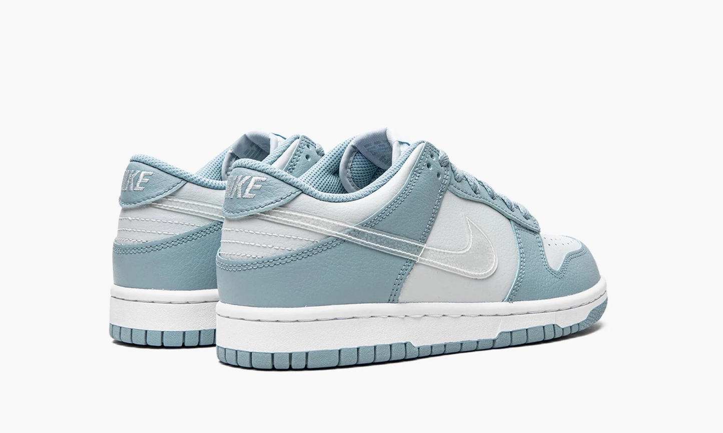 NIKE DUNK LOW "Clear Swoosh / Blue"